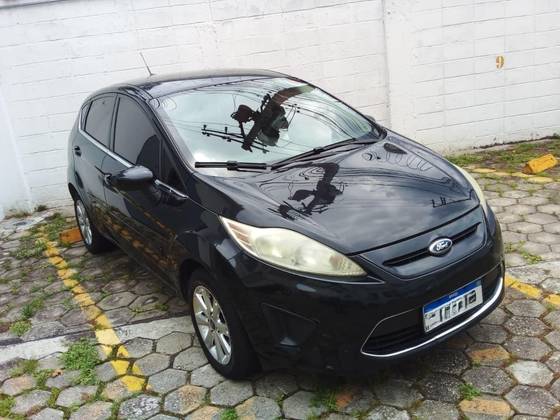 FORD FIESTA 1.6 SE HATCH 16V FLEX 4P MANUAL FORD FIESTA 1.6 SE HATCH 16V FLEX 4P MANUAL